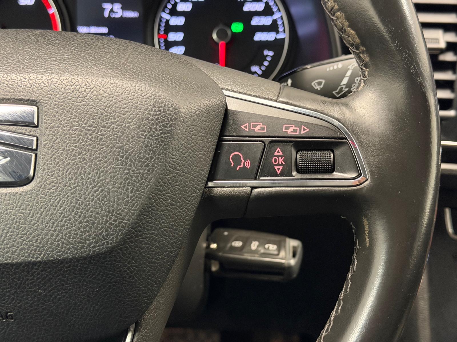 SEAT LEON 23